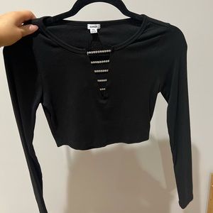Garage cropped long sleeve